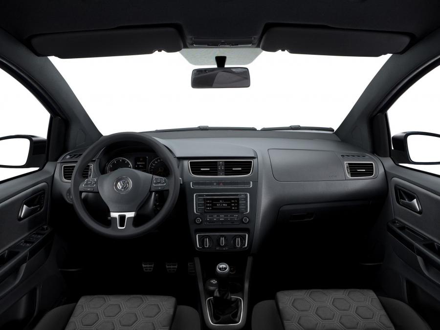  Volkswagen Fox Selecao 2013 года  (фото 2 из 5)